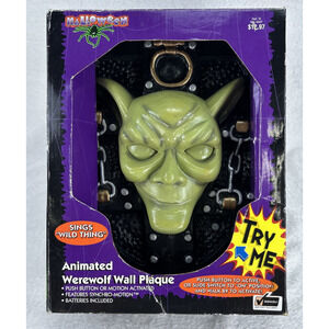 GEMMY Animated Werewolf Plaque 98 Halloween Sings Wild Thing & Eyes Mouth Moves